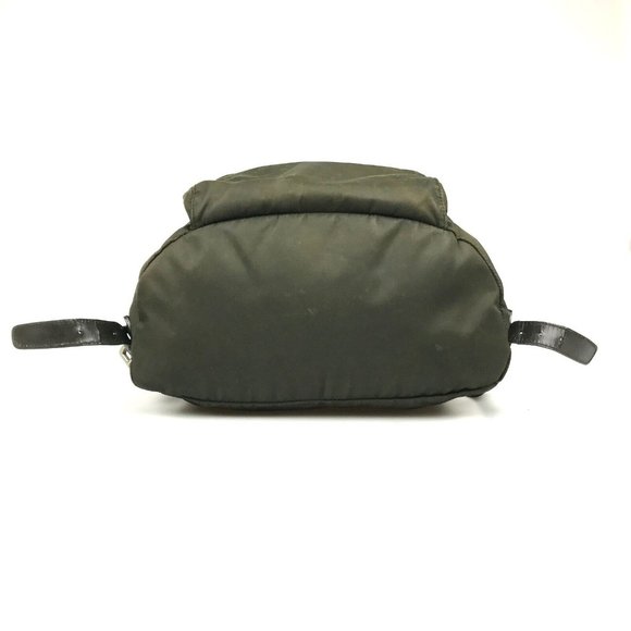 Authentic Prada Backpack Bag Khaki Nylon. BONUS, I added a Prada dust bag! - Picture 6 of 13